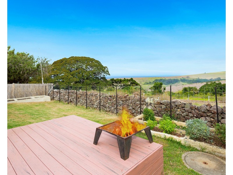 6 Attunga Avenue, Kiama Heights NSW 2533