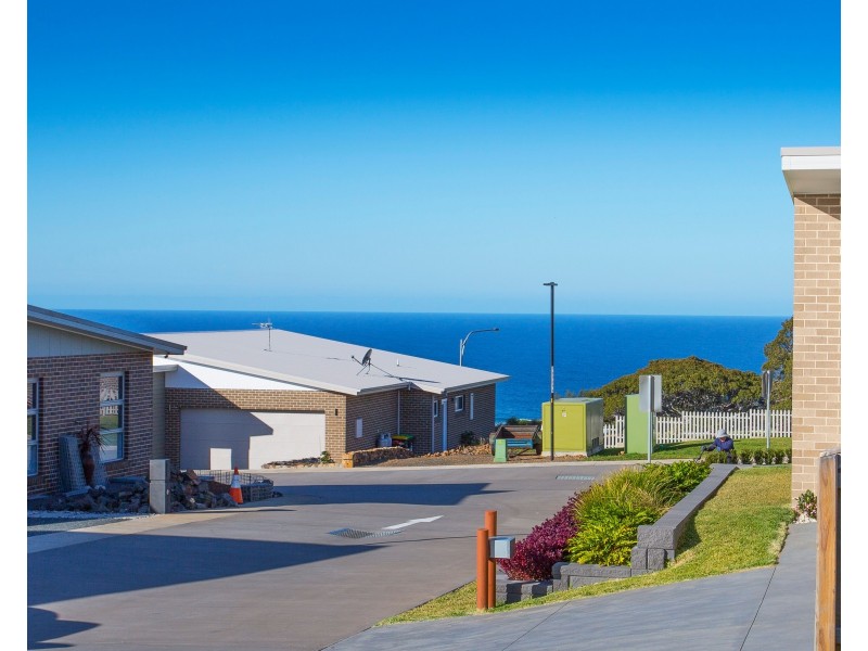 30 Arnold Crescent, Kiama NSW 2533