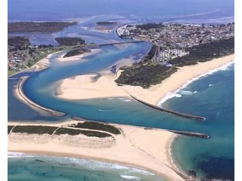 2/157 Reddall Parade, Lake Illawarra NSW 2528