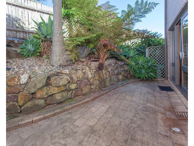 2/5 Meares Place, Kiama NSW 2533