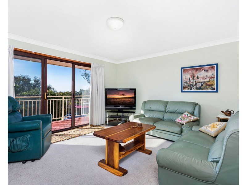 6 Hollings Drive, Kiama Downs NSW 2533