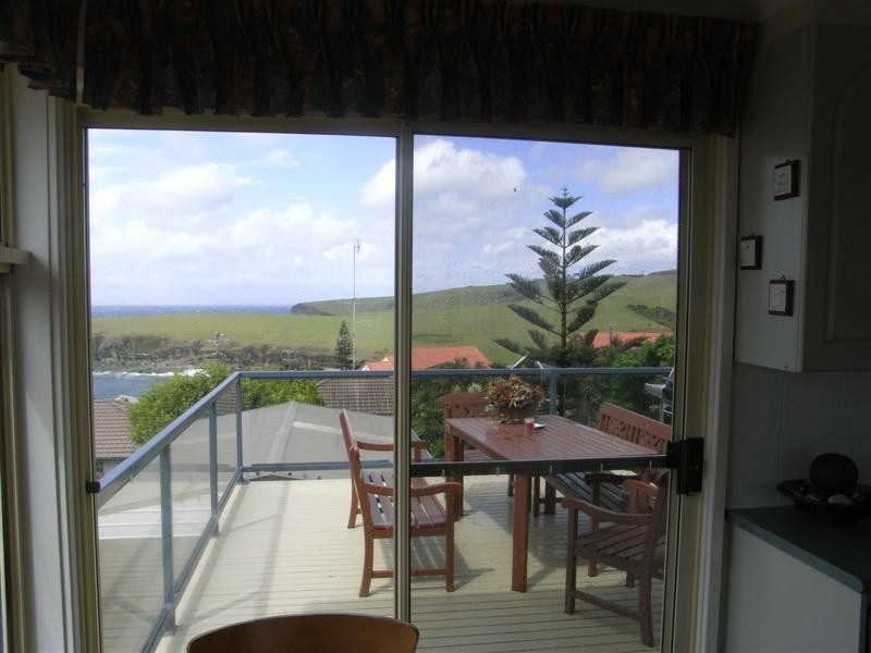 102 Attunga Avenue, Kiama Heights NSW 2533