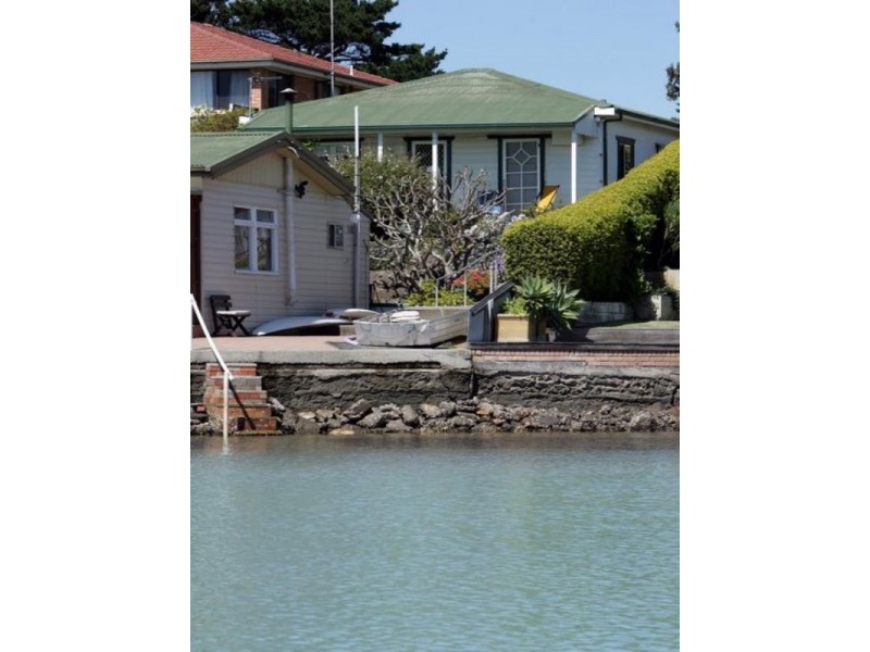 2/122 Charles Avenue, Minnamurra NSW 2533