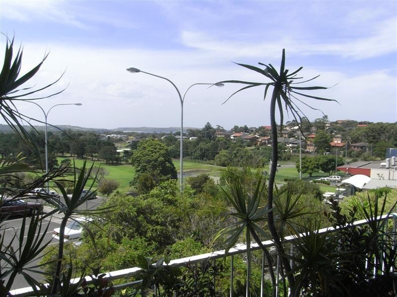 6 Golfers Parade, Kiama Downs NSW 2533