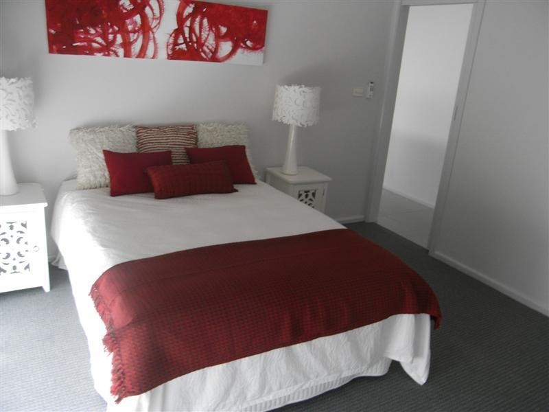 6 Golfers Parade, Kiama Downs NSW 2533