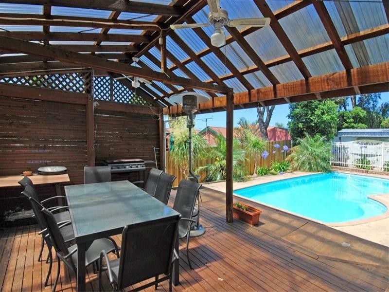 74 Meehan Drive, Kiama Downs NSW 2533