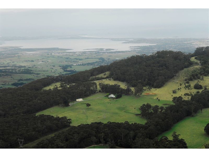 212 Lees Road, Robertson NSW 2577