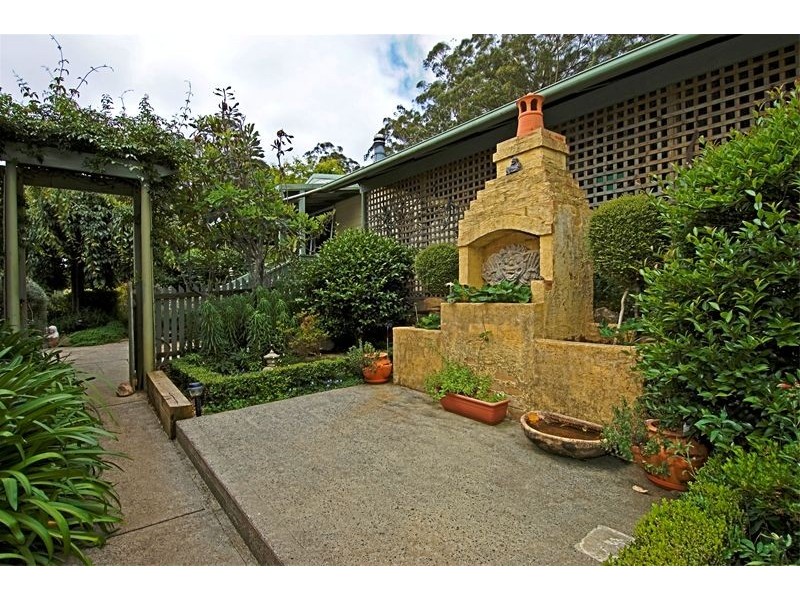 212 Lees Road, Robertson NSW 2577