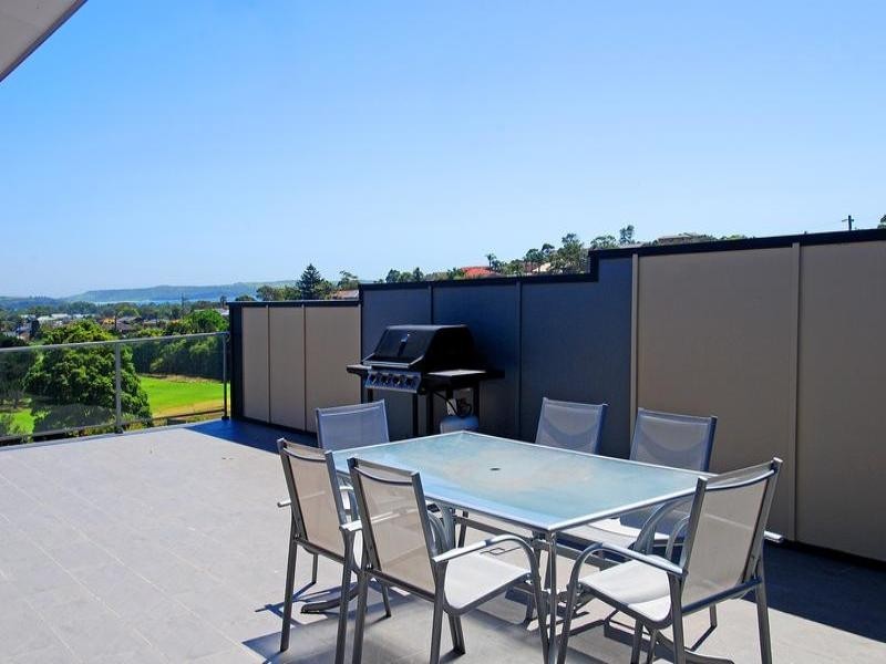6 Golfers Parade, Kiama Downs NSW 2533