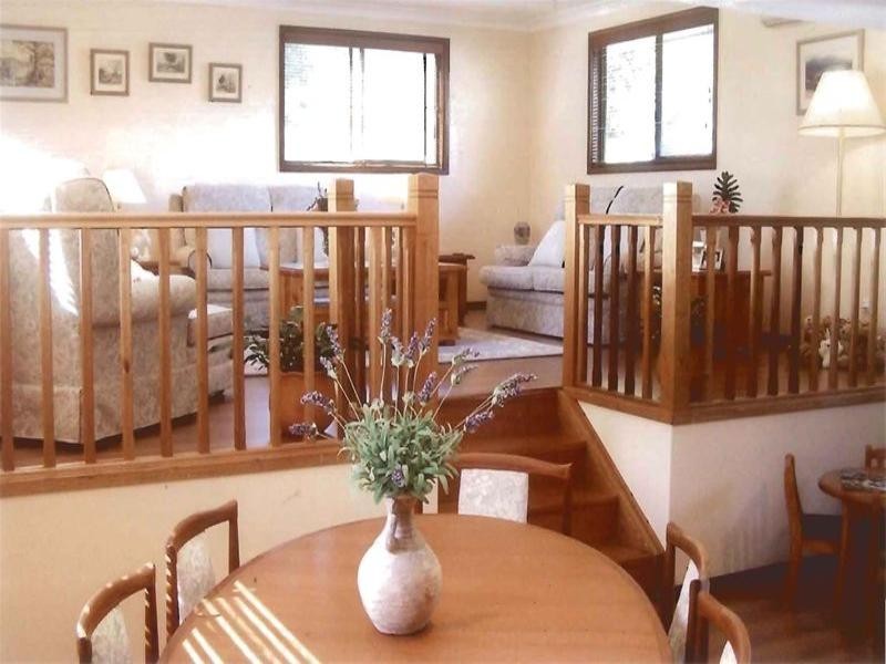 53 Barton Drive, Kiama Downs NSW 2533