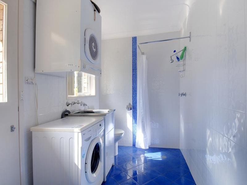 17 Barton Drive, Kiama Downs NSW 2533