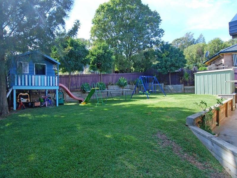 17 Barton Drive, Kiama Downs NSW 2533