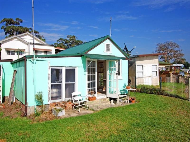 126 Charles Avenue, Minnamurra NSW 2533