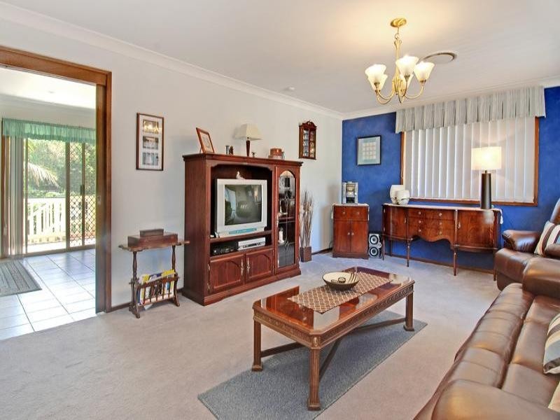 6 Perry Place, Kiama Downs NSW 2533