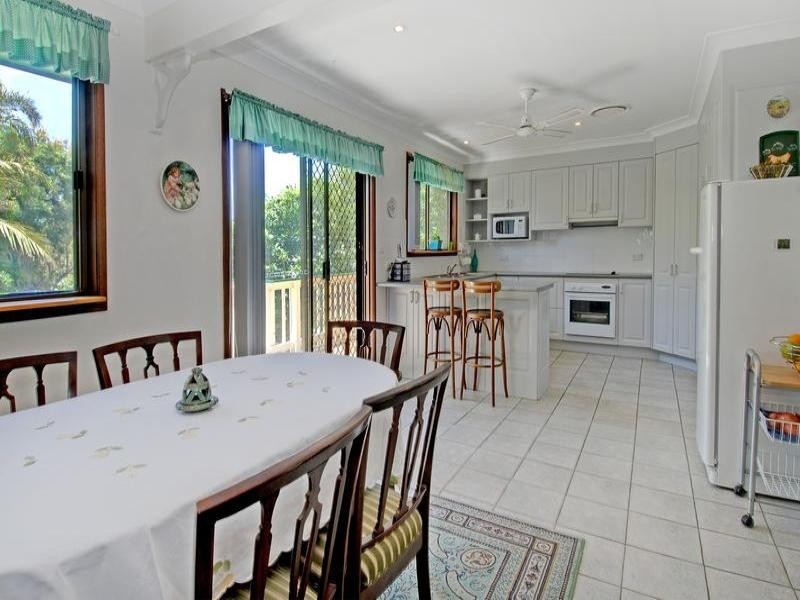 6 Perry Place, Kiama Downs NSW 2533