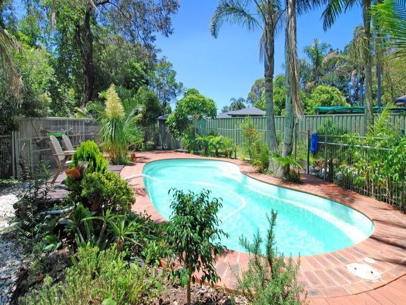 6 Perry Place, Kiama Downs NSW 2533