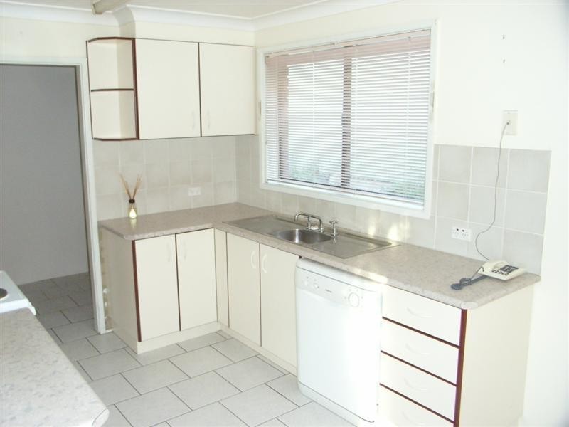 34 North Kiama Drive, Kiama Downs NSW 2533