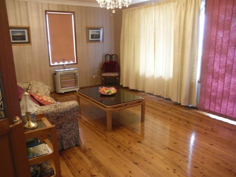 1 Lindsay Avenue, Kiama Downs NSW 2533