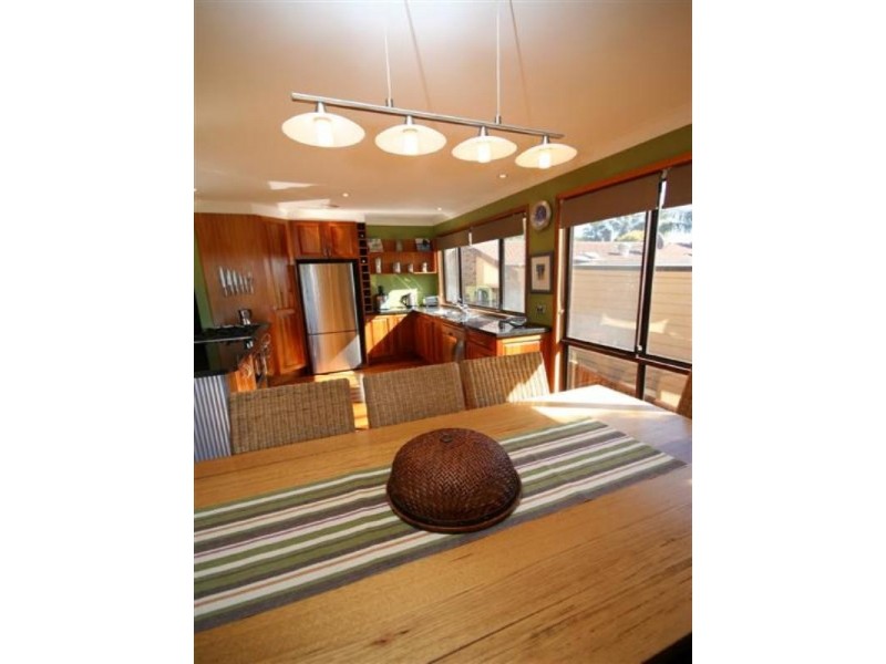 17 Newing Cir, Kiama Downs NSW 2533