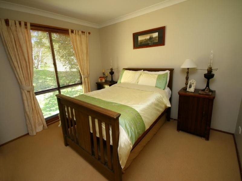 17 Newing Cir, Kiama Downs NSW 2533