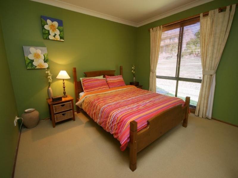 17 Newing Cir, Kiama Downs NSW 2533