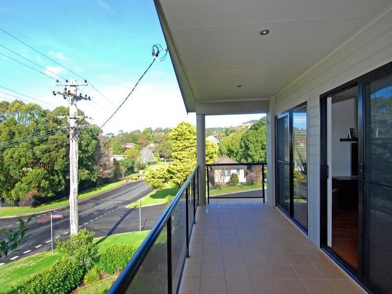 25 Farmer Street, Kiama NSW 2533