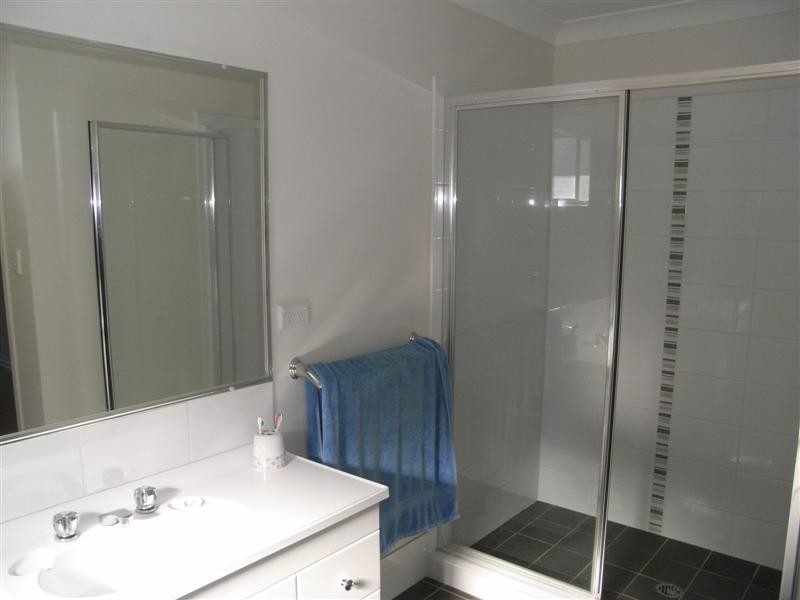 13 Eugene Street, Kiama NSW 2533