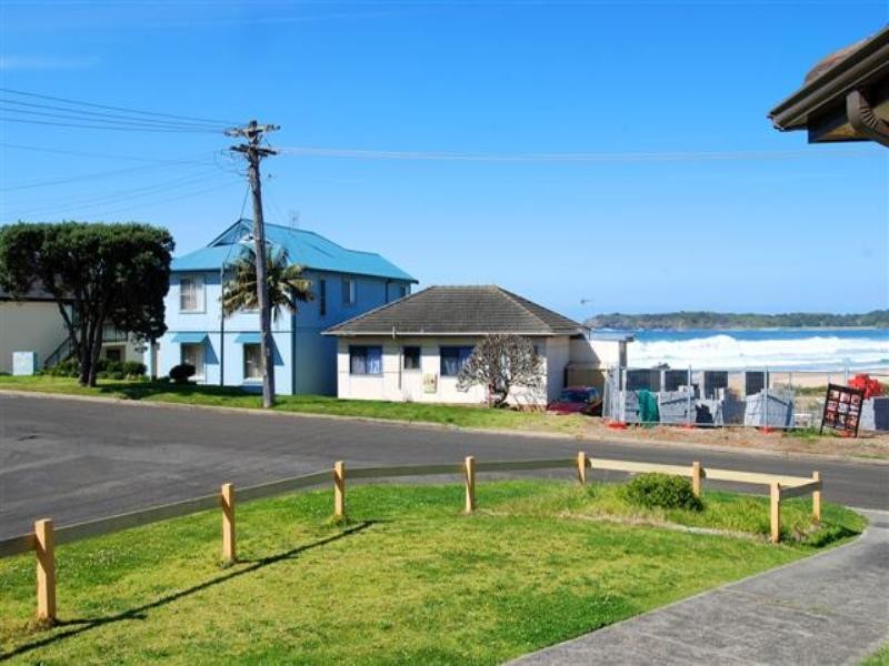 1 Holt Street, Kiama Downs NSW 2533