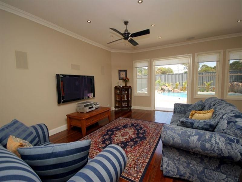 7 Hothersal Street, Kiama NSW 2533