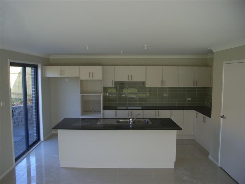 15 Eugene Street, Kiama NSW 2533