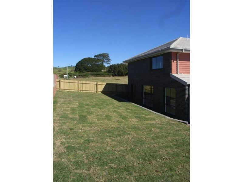 15 Eugene Street, Kiama NSW 2533