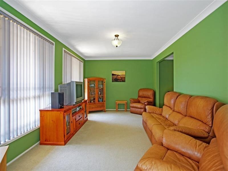 63 Meehan Drive, Kiama Downs NSW 2533