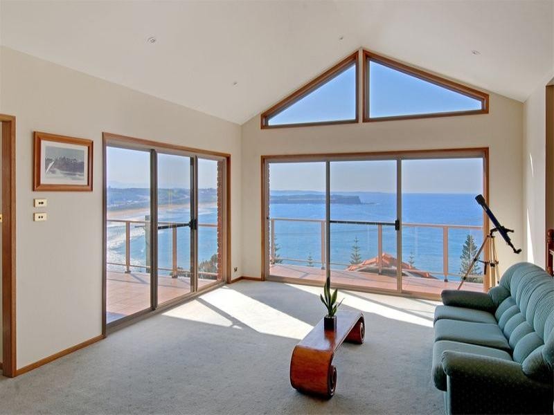 27 Pheasant Point Drive, Kiama NSW 2533