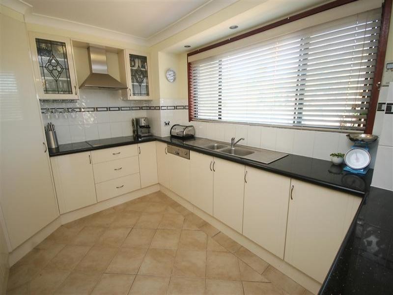 8 Cullen Drive, Kiama Downs NSW 2533