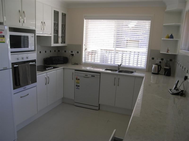 17 Kiarama Avenue, Kiama Downs NSW 2533