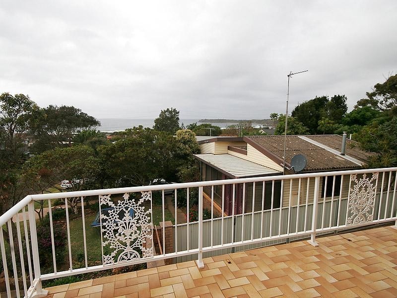 22 Riversdale Avenue, Kiama Downs NSW 2533