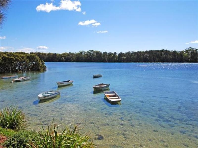 82 Charles Avenue, Minnamurra NSW 2533