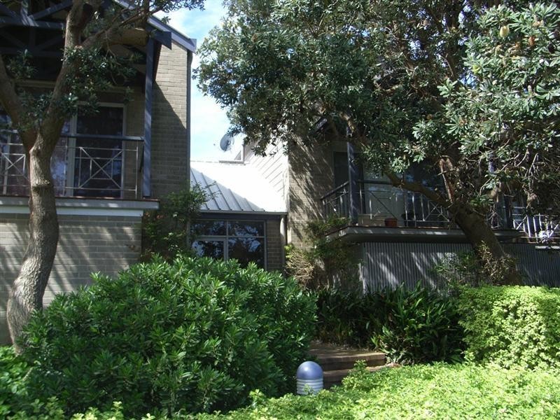 2/128-132 Charles Avenue, Minnamurra NSW 2533