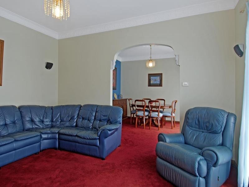 12 Ironbark Crescent, Kiama Downs NSW 2533