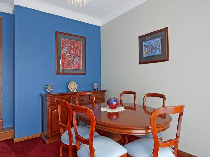 12 Ironbark Crescent, Kiama Downs NSW 2533