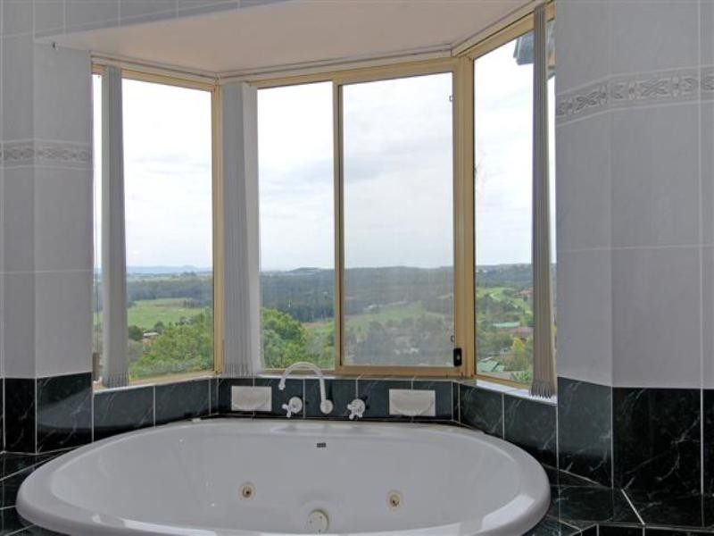 26 Michael Crescent, Kiama Downs NSW 2533