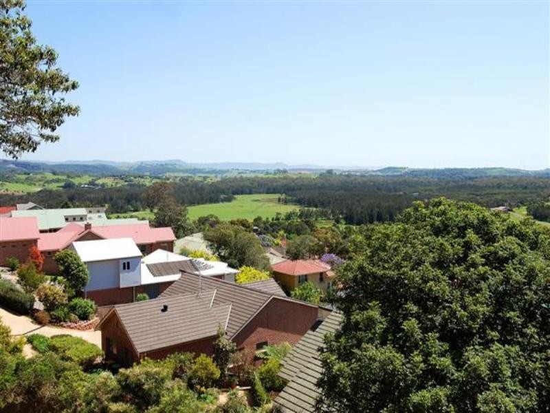 26 Michael Crescent, Kiama Downs NSW 2533
