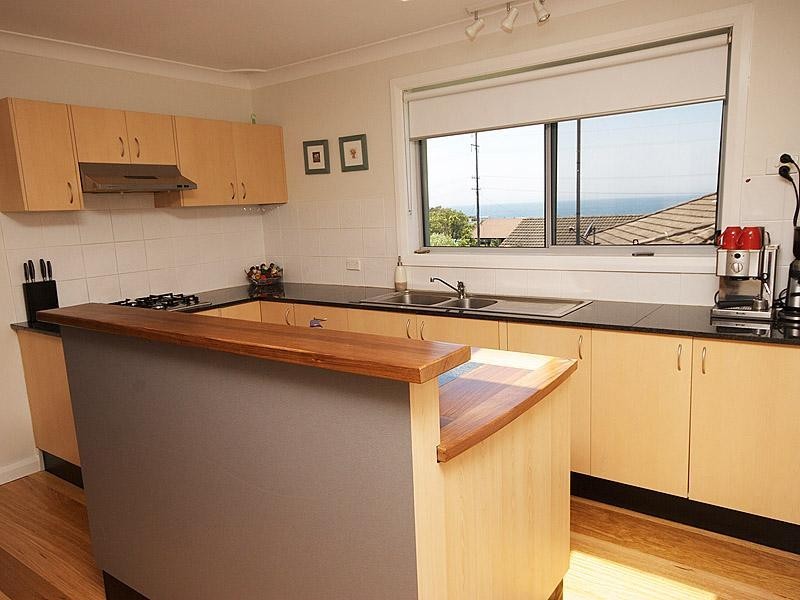 6 Hoolong Avenue, Kiama Downs NSW 2533