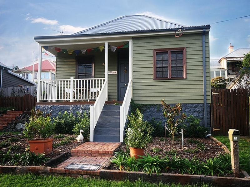 6 Devonshire Street, Kiama NSW 2533