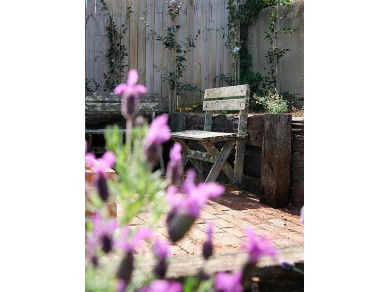 6 Devonshire Street, Kiama NSW 2533