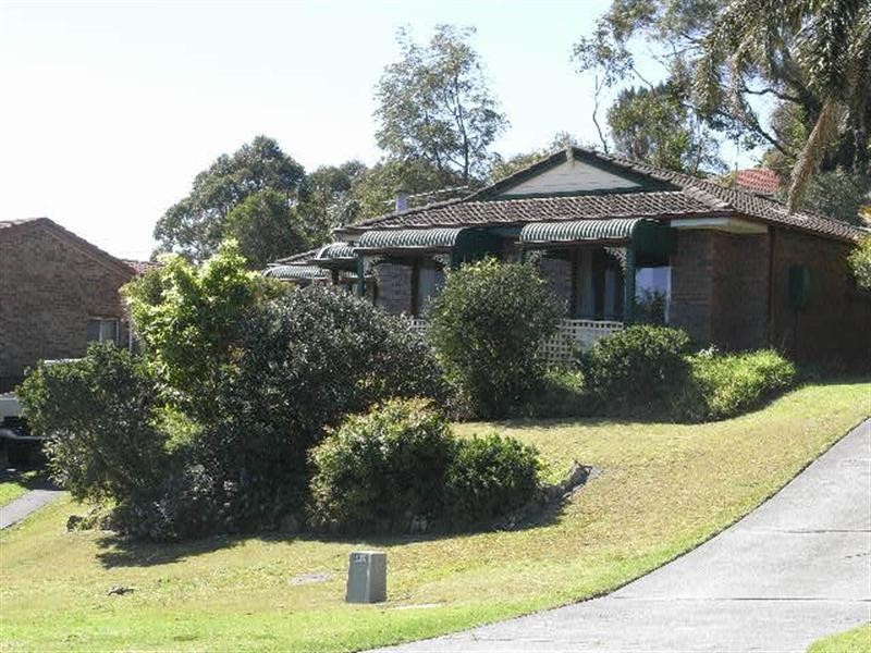 39 Barton Drive, Kiama Downs NSW 2533