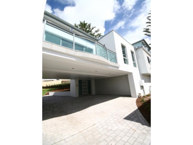 21 Pheasant Point Drive, Kiama NSW 2533
