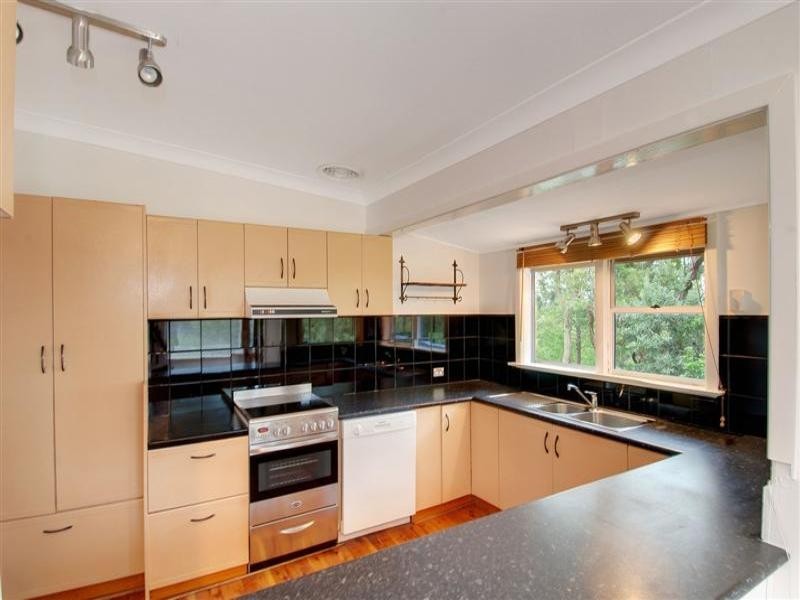 28 Charles Avenue, Minnamurra NSW 2533