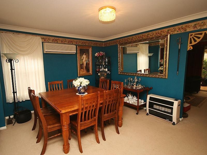 27 Henry Parkes Drive, Kiama Downs NSW 2533