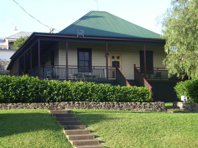 17 Minnamurra Street, Kiama NSW 2533